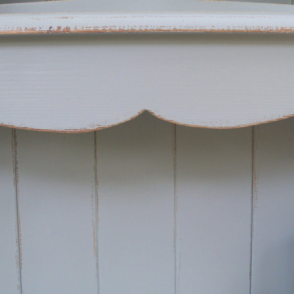 Painted Scalloped Top Bookcase
